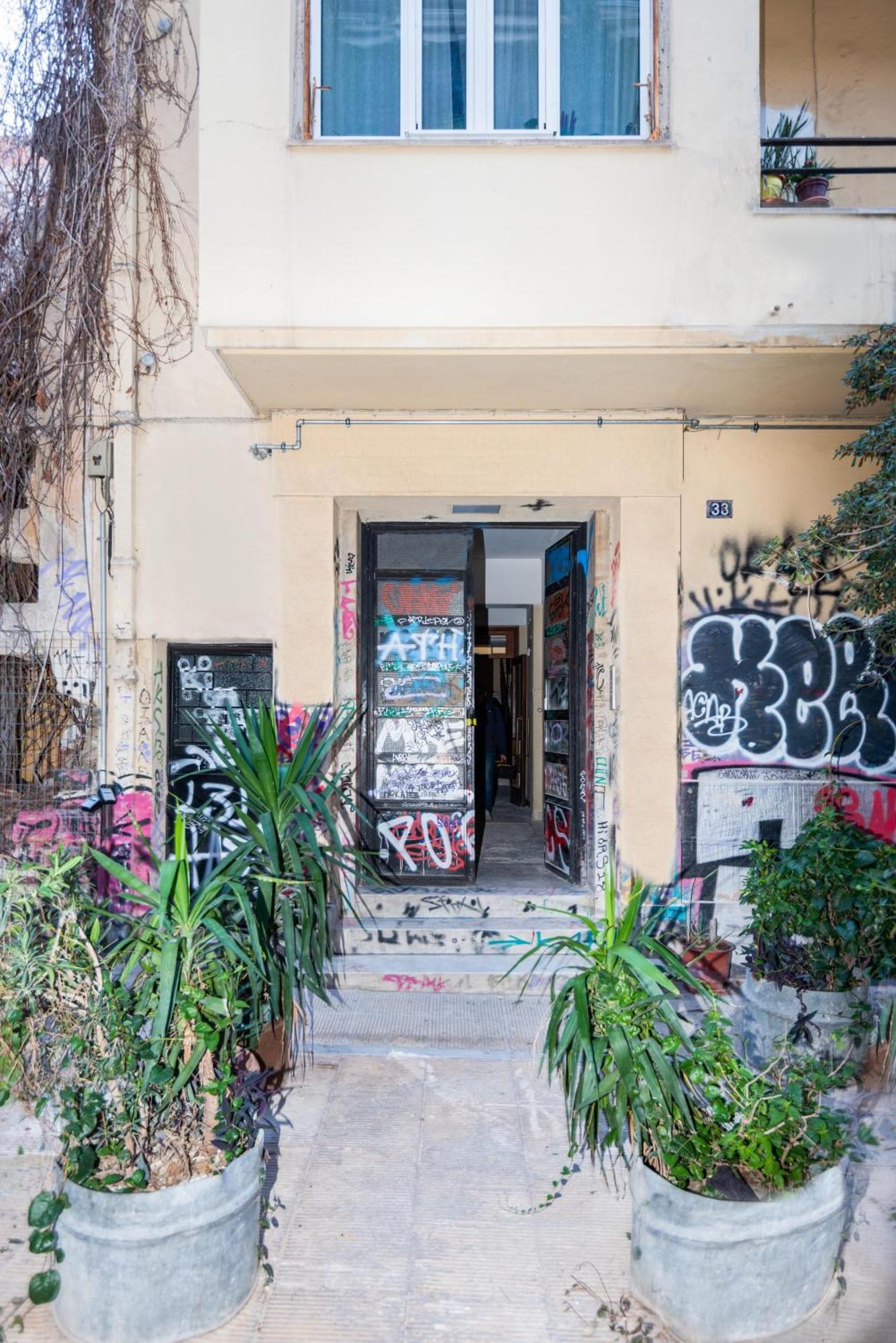 Zen Love, Exarchia Athens Exterior photo